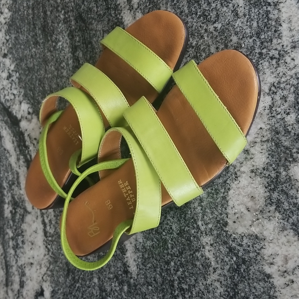 (6) Lime Green Strappy Low Heel Leather Upper Sandals Summer Vacation